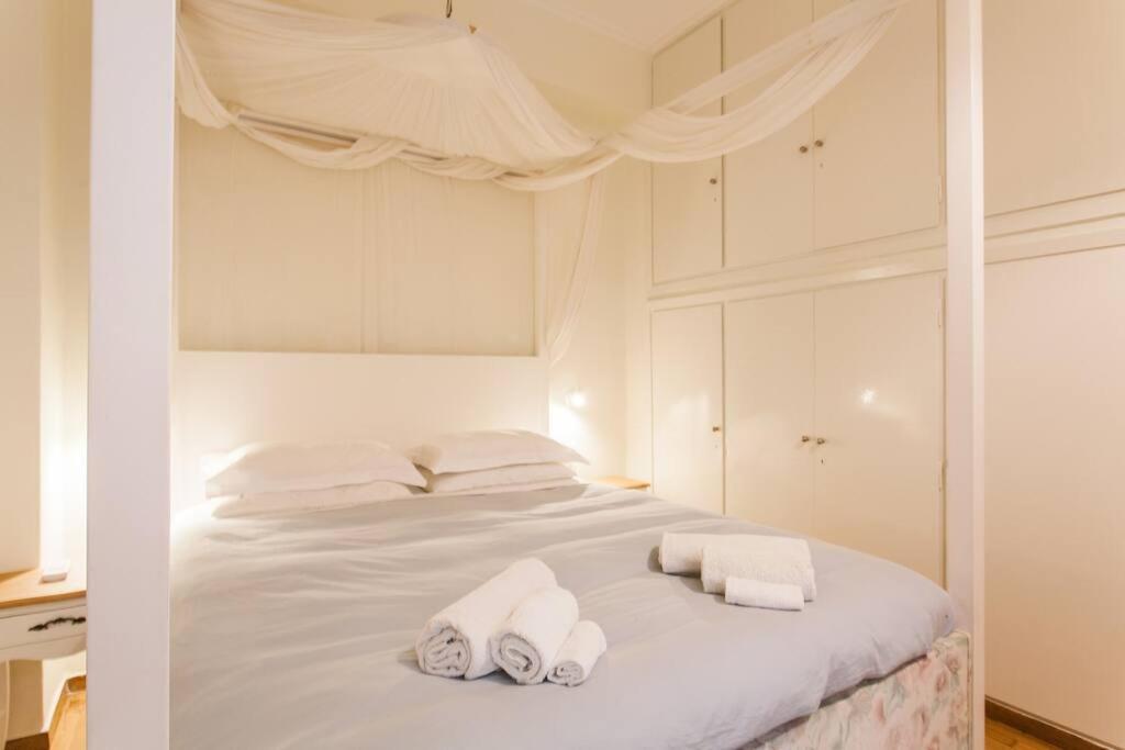 Sweet @ 52 Sq.m. Apartment *